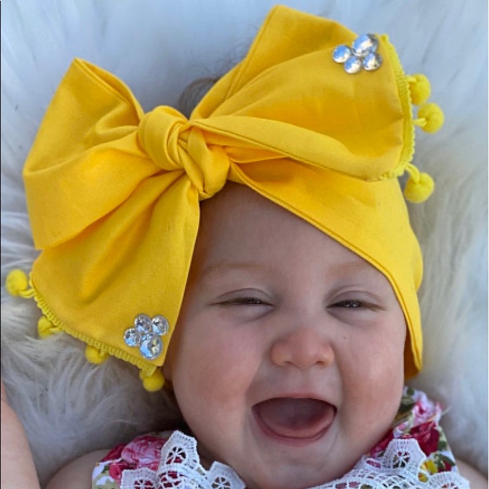 NWOT BABY/GIRLS HUGE BOW HEADBAND